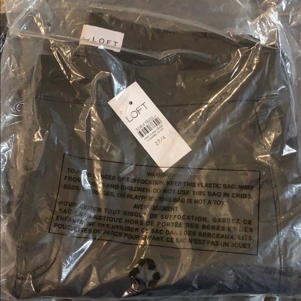 BNWT Faux Leather Flare Crop Pants in Black